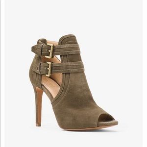 Worn Once Michael Kors Green Suede Open-To…
